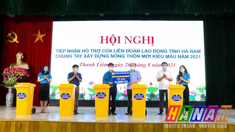 Thanh Liêm: Tiếp nhận hỗ trợ xây dựng NTM kiểu mẫu