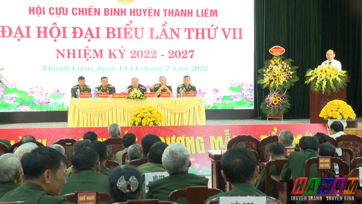 tin dung 00 01 16 03 Still319