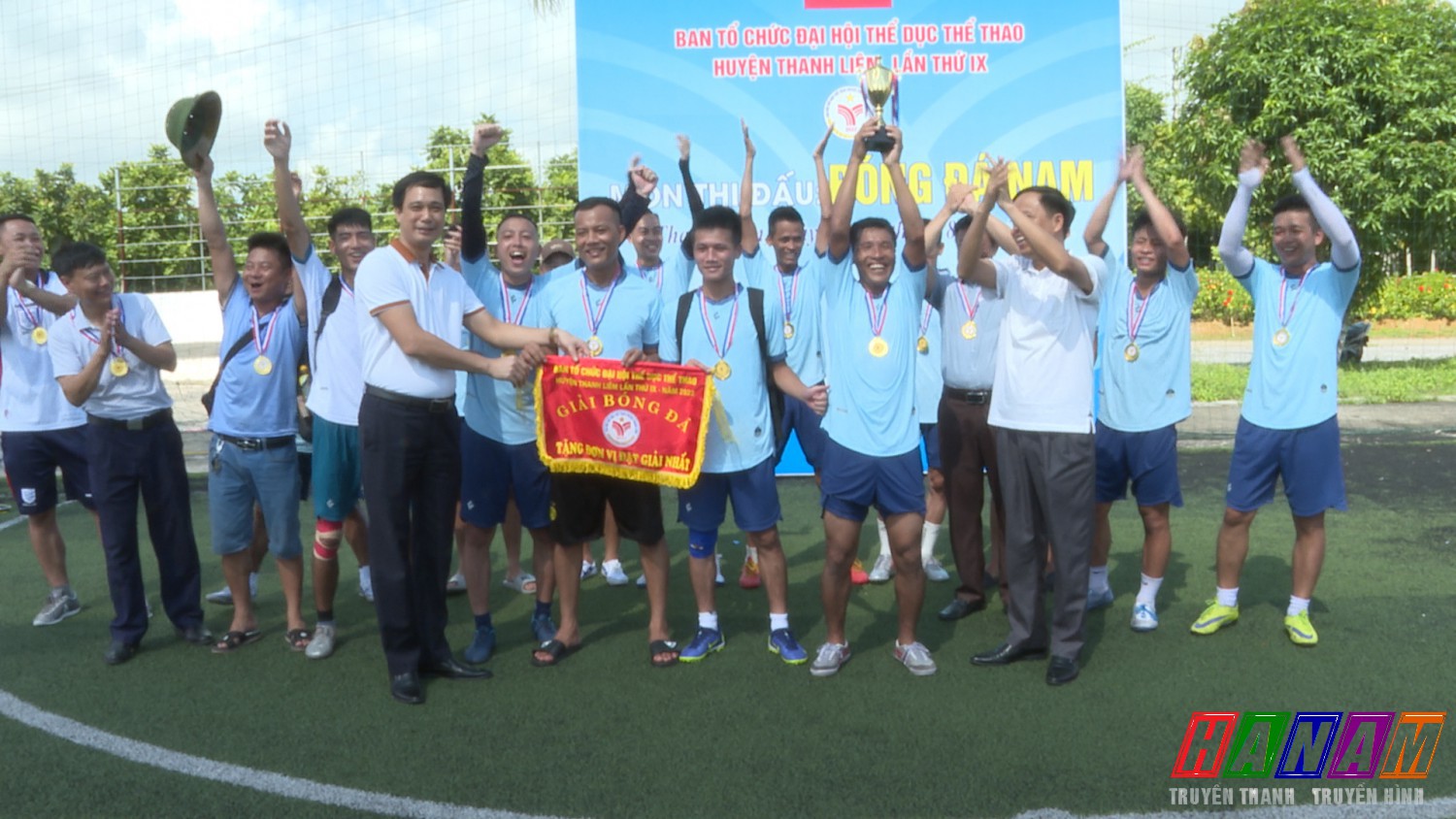 Thanh Liêm:  bế mạc giải bóng đá nam năm 2022