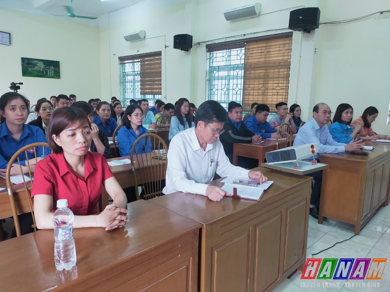 Các đại biểu dự lễ khai giảng