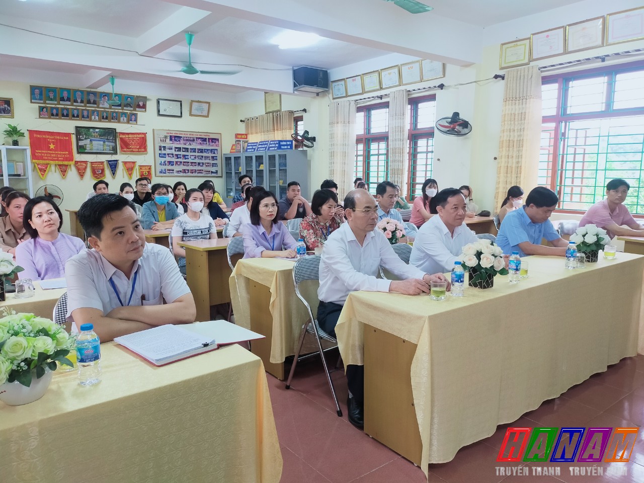 Các đại biểu dự khai mạc kỳ thi