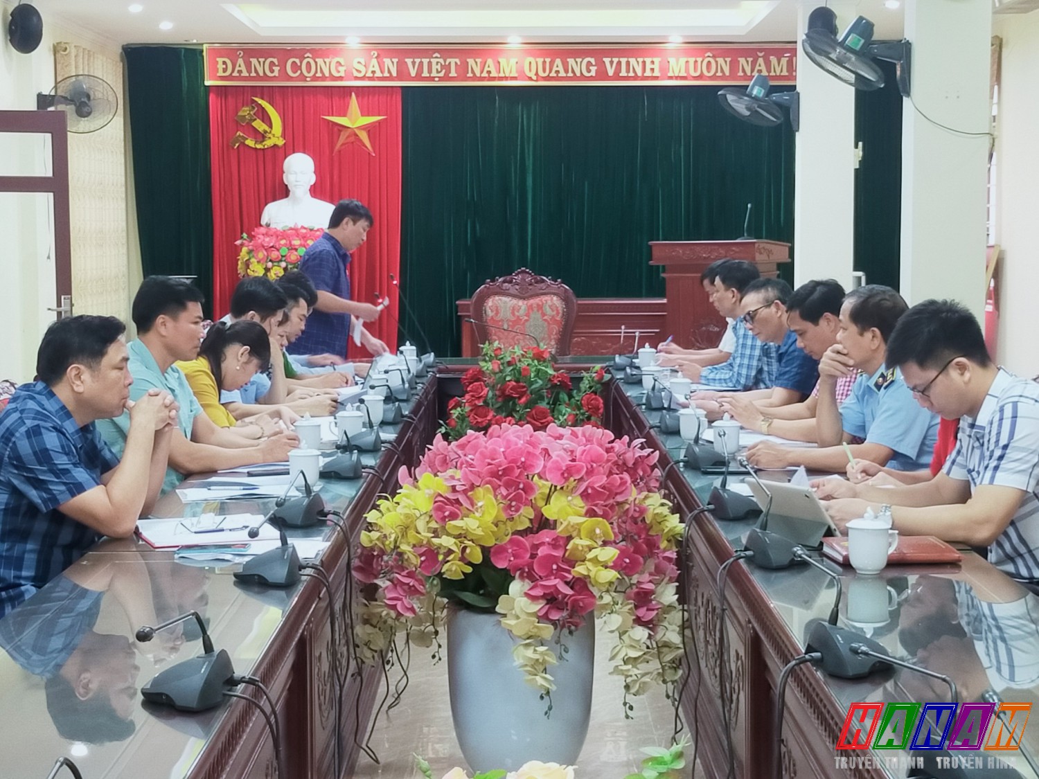 Toàn cảnh buổi làm việc