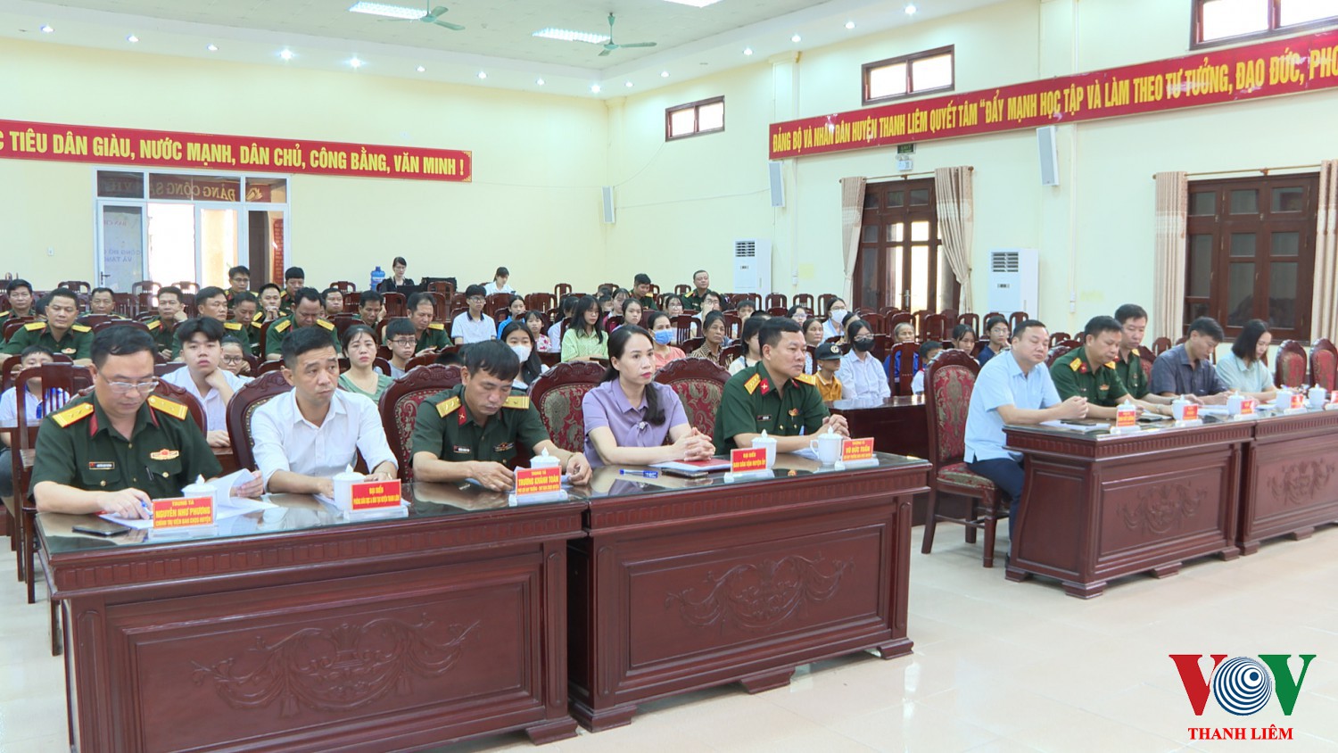 Toàn cảnh hội nghị