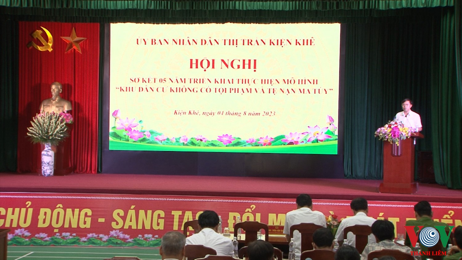 Đ/c Trần văn Quân - Phó chủ tịch UBND huyện phát biểu tại HN