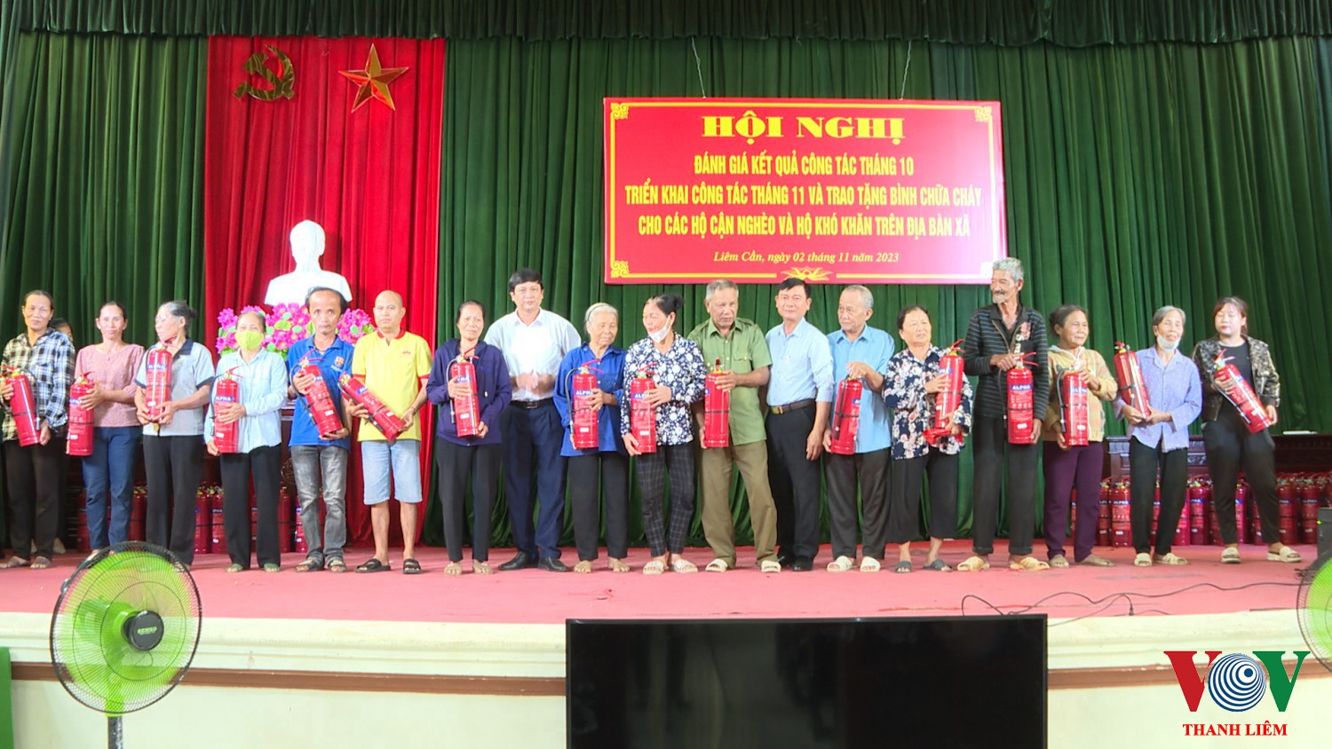 Thanh Liêm: Xã Liêm Cần 80% số hộ dân được trang bị bình chữa cháy