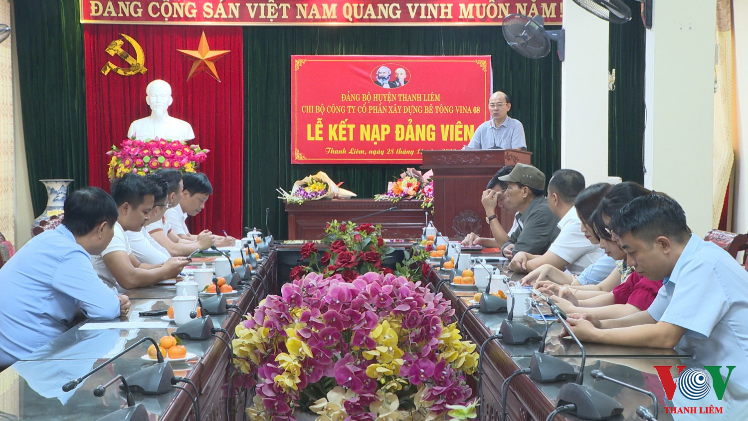 Đồng chí Trần Xuân Thành, Phó BT TT HU phát biểu tại buổi lễ