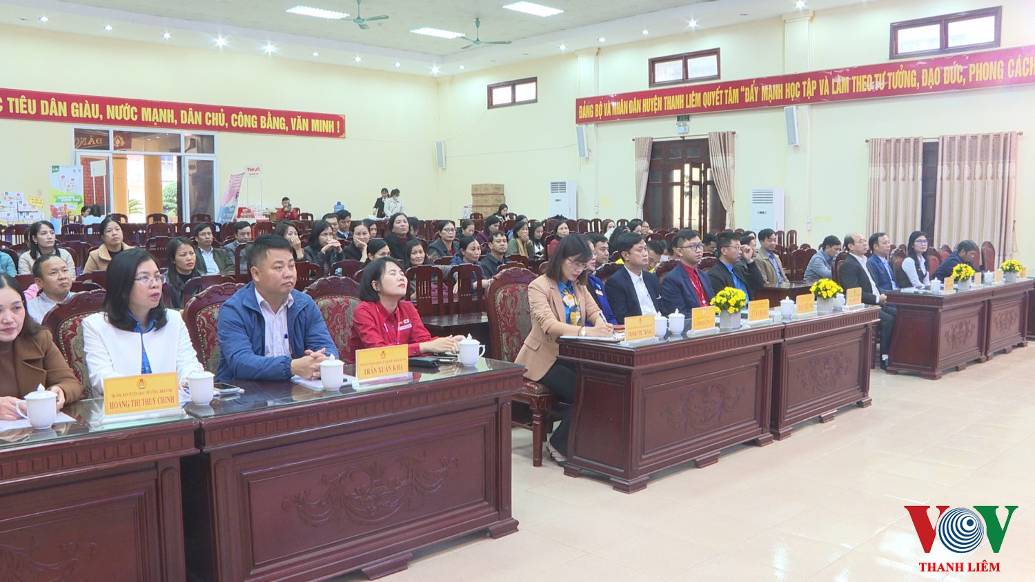 Toàn cảnh hội nghị