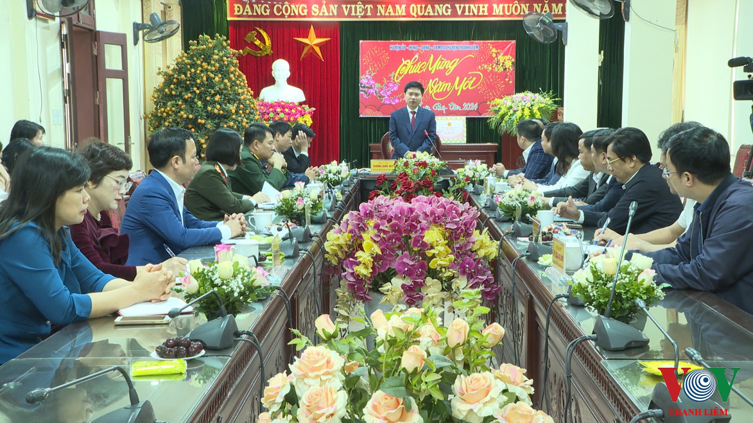 Đồng chí Trương Quốc Huy- Phó Bí thư Tỉnh ủy, Chủ tịch UBND tỉnh, Trưởng đoàn ĐBQH tỉnh phát biểu tại HN