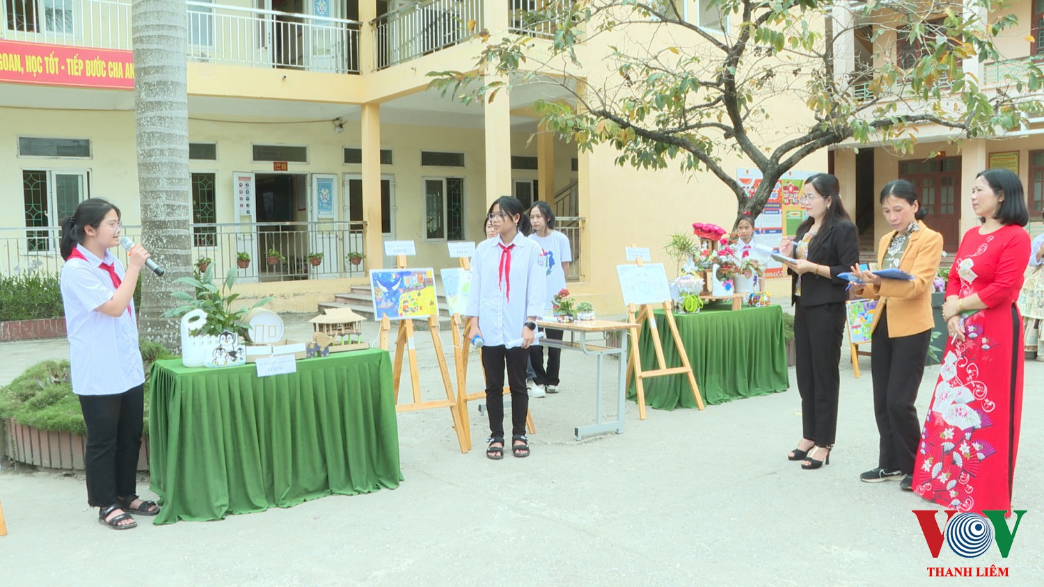 Các đội tham dự thi