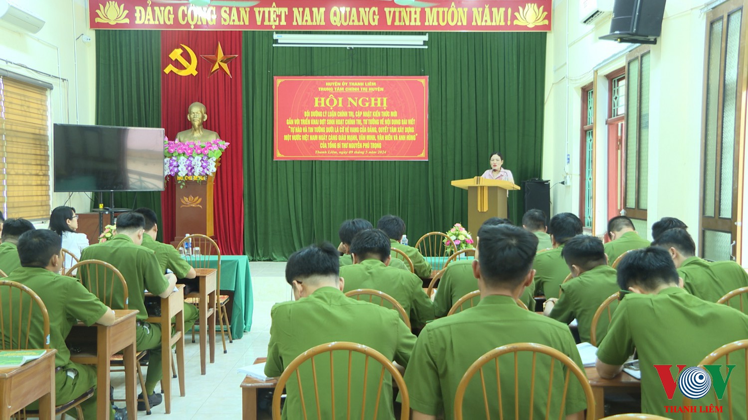 Toàn cảnh lớp bồi dưỡng. Ảnh: Kim Dung