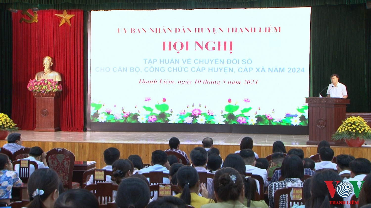 Đồng Chí Trần Văn Quân Phó CT UBND phát biểu tại hội nghị