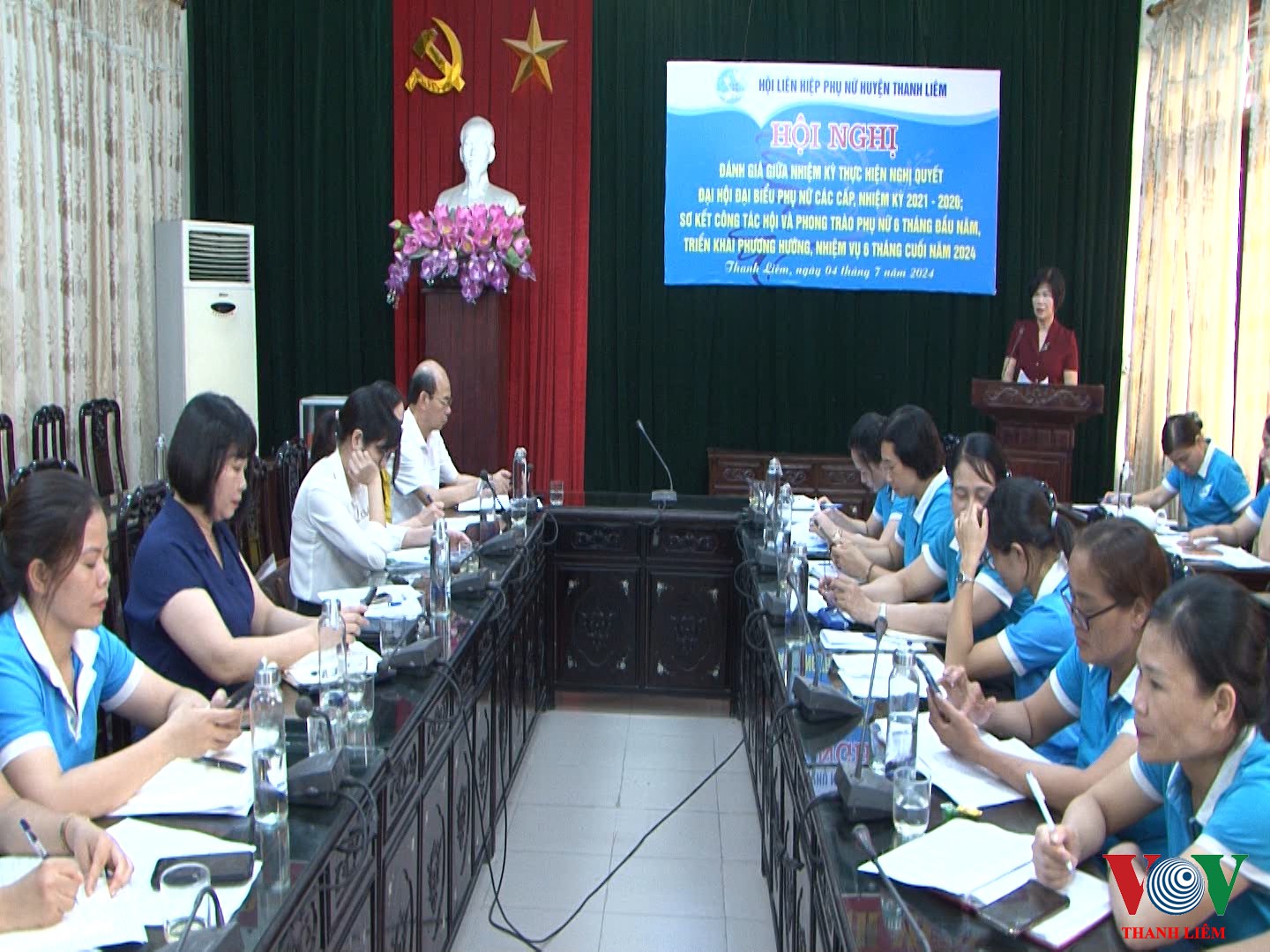 Lãnh đạo Hội Phụ nữ tỉnh dự và phát biểu tại hội nghị