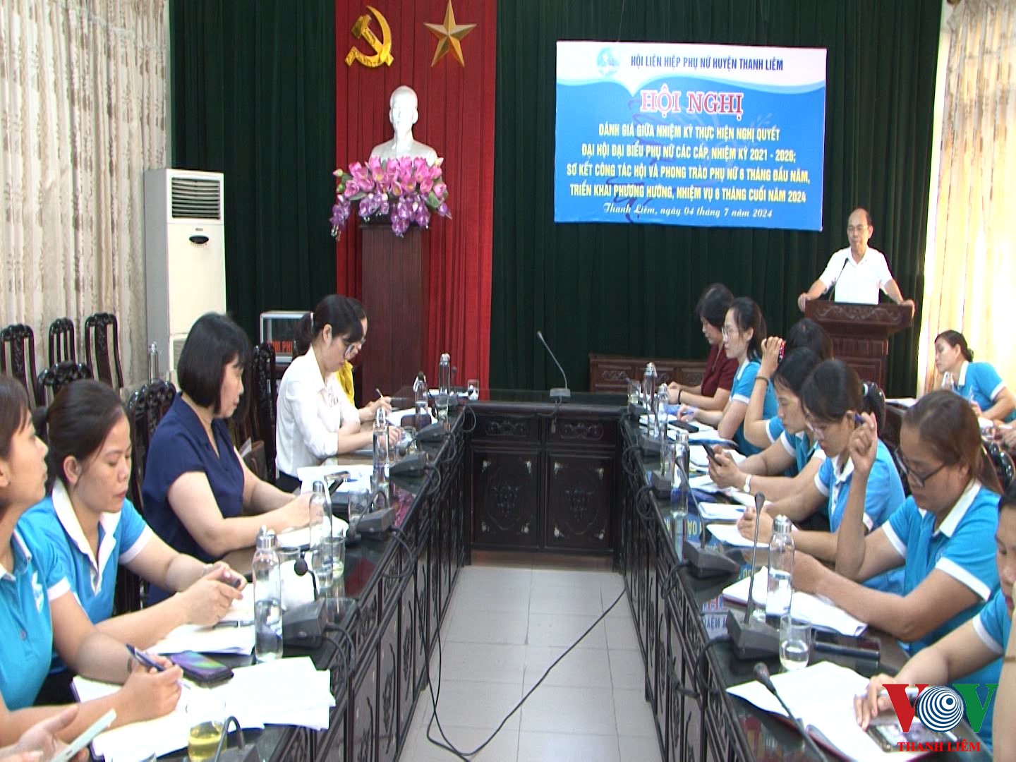 Lãnh đạo huyện Thanh Liêm dự và phát biểu tại hội nghị