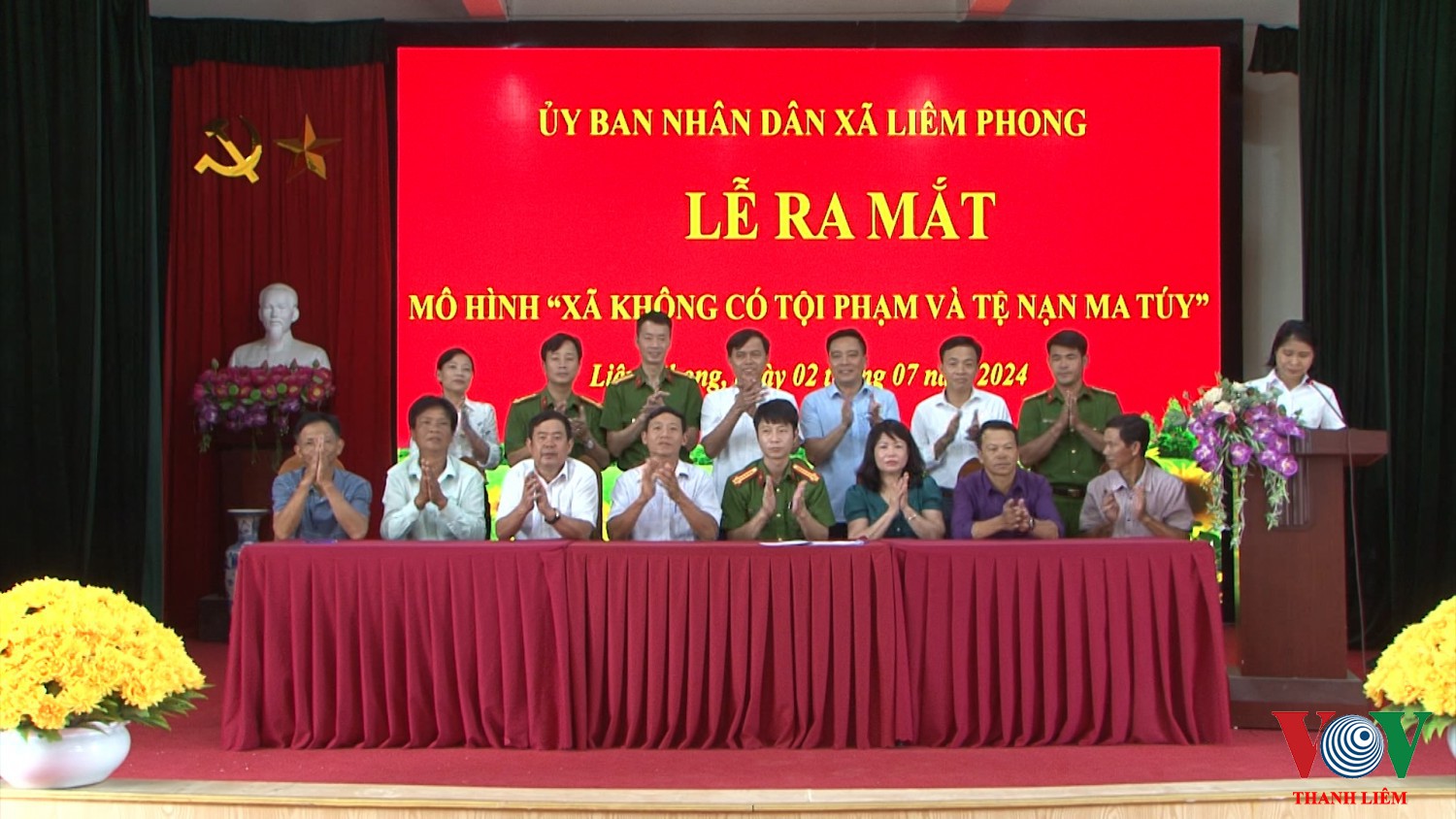 Ra mắt mô hình xã không có tội phạm và tệ nạn ma túy. Ảnh: Khắc Hùng