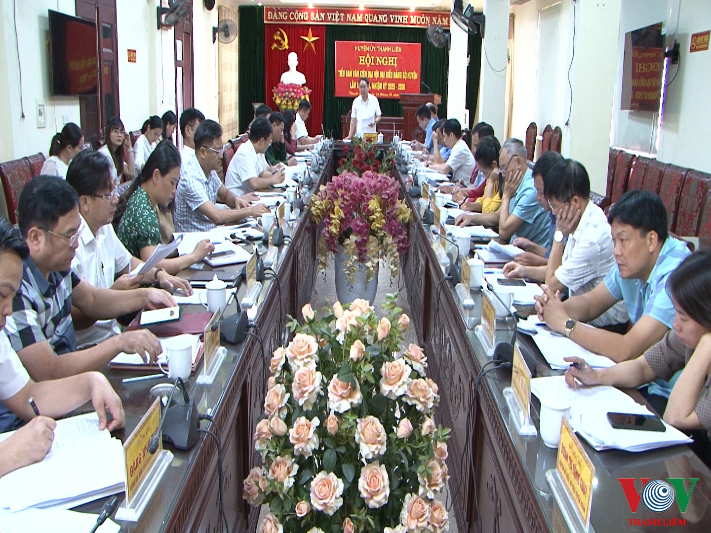 Đồng chí Hoàng Mạnh Dũng - BT HU, CT HĐND chủ trì hội nghị. Ảnh: Khắc Hùng