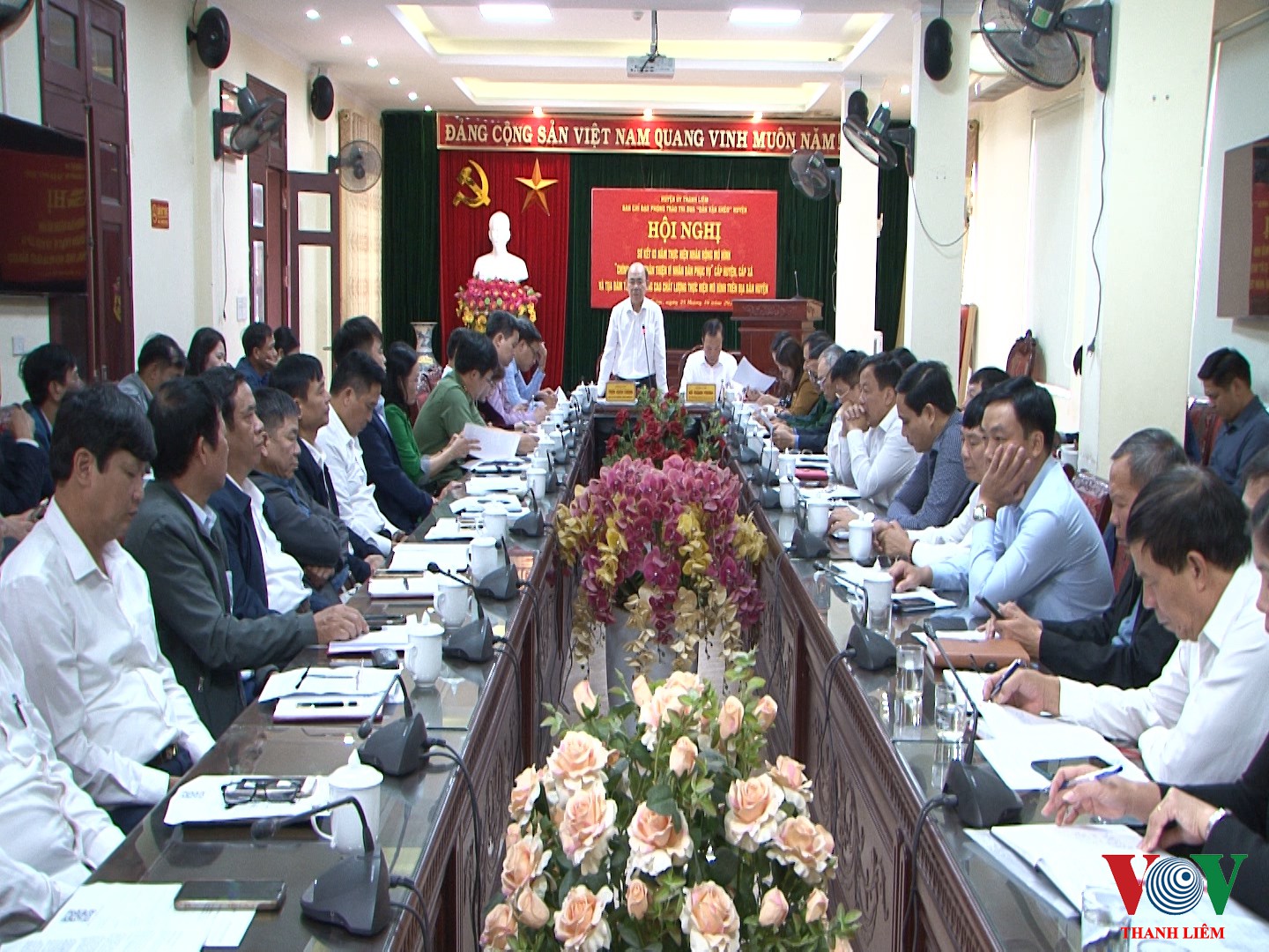 Đồng chí Trần Xuân Thành - Phó BT TT HU, Trưởng ban chỉ đạo phát biểu tại hội nghị. Ảnh: Khắc Hùng