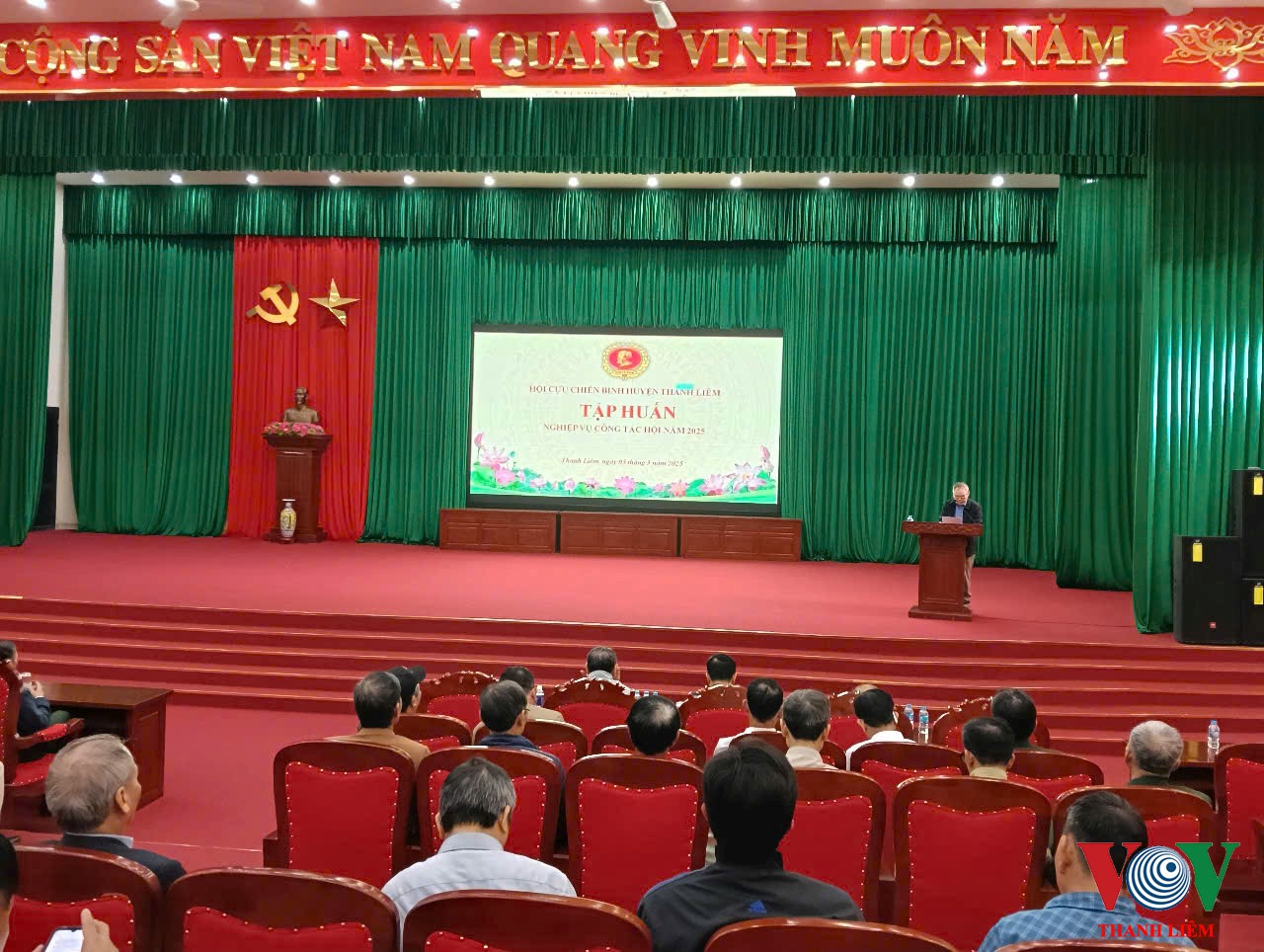 Đ/c Vũ Ngọc Khoan-Chủ tịch Hội Cựu chiến binh huyệnphát biểu khai mạc lớp tập huấn