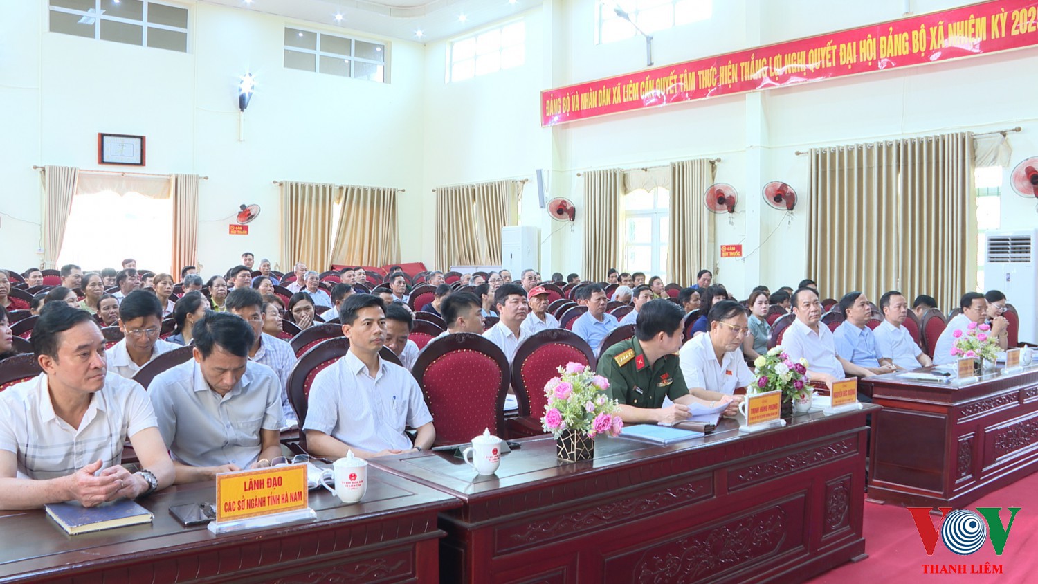 Đại biểu HĐND tỉnh, ĐB HĐND huyện tiếp xúc cử tri trước Kỳ họp thường lệ giữa năm 2025.